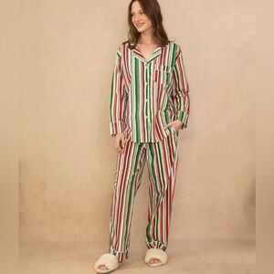 Trendy Print Fresh Candy Cane Stripe Pajama Set. Sz XSmall (also fits small)